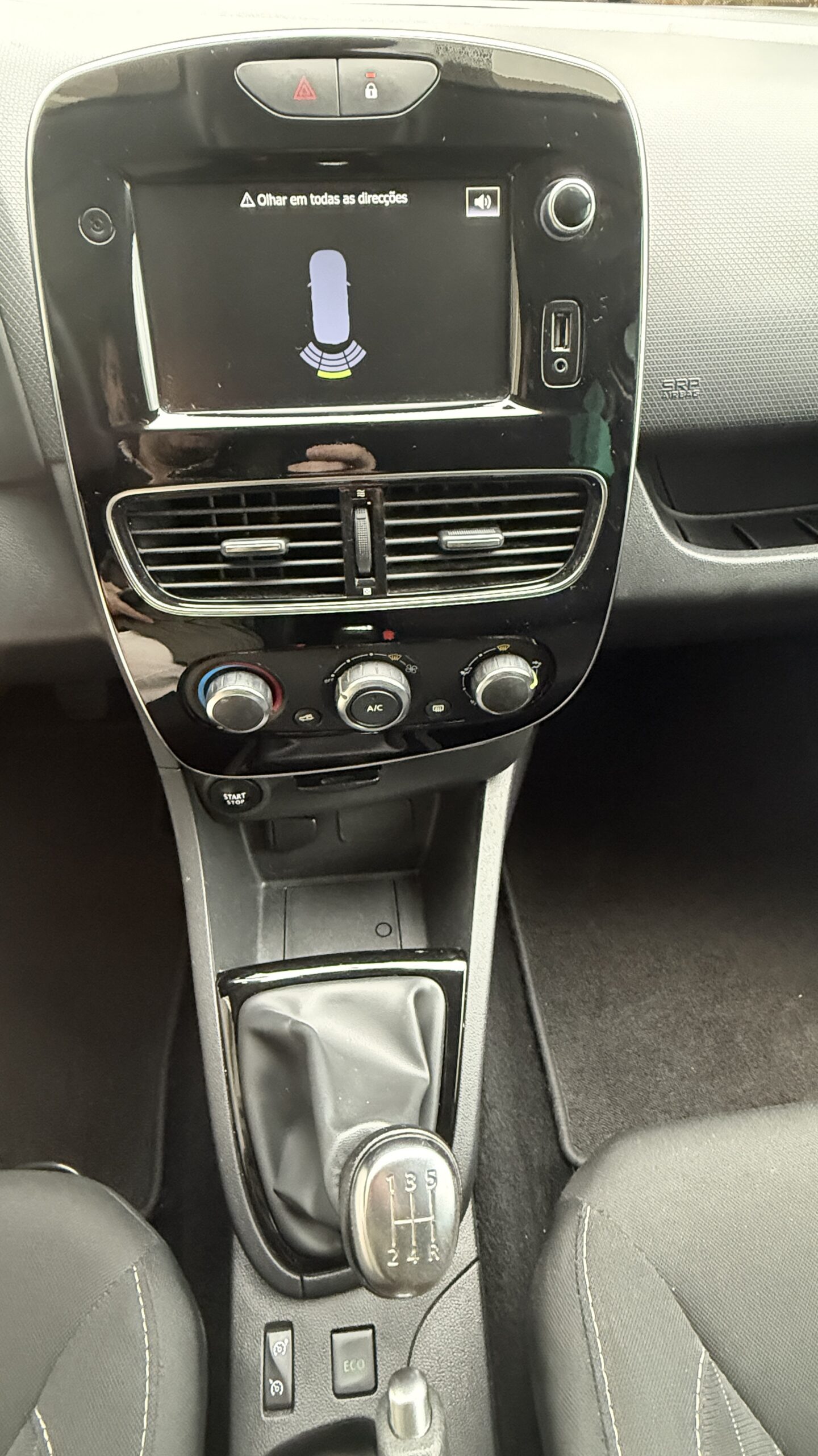 Renault Clio Limited