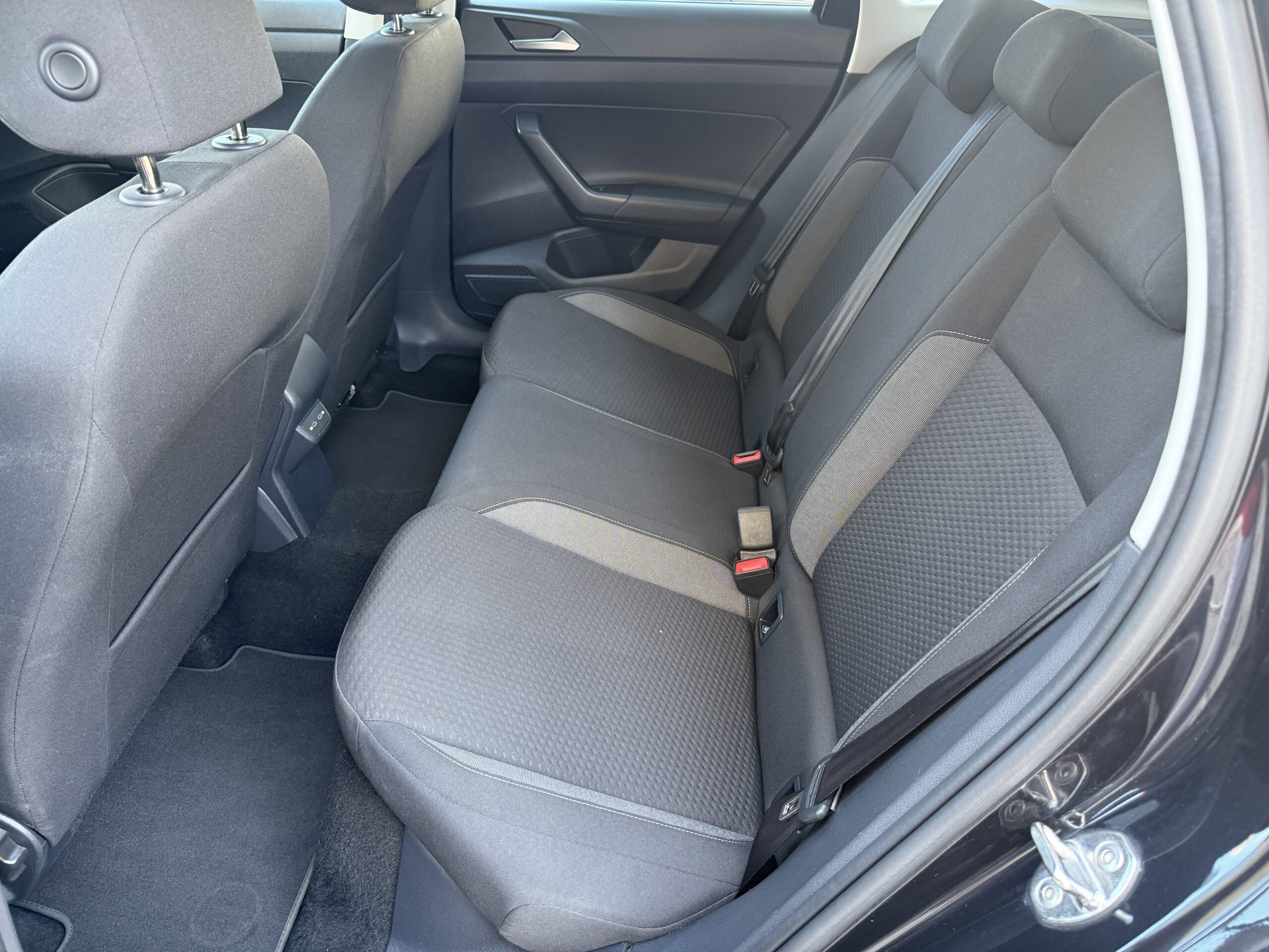VW Tiago
